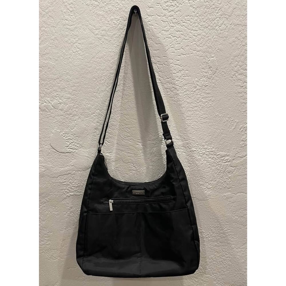 Black Baggallini Crossbody Purse